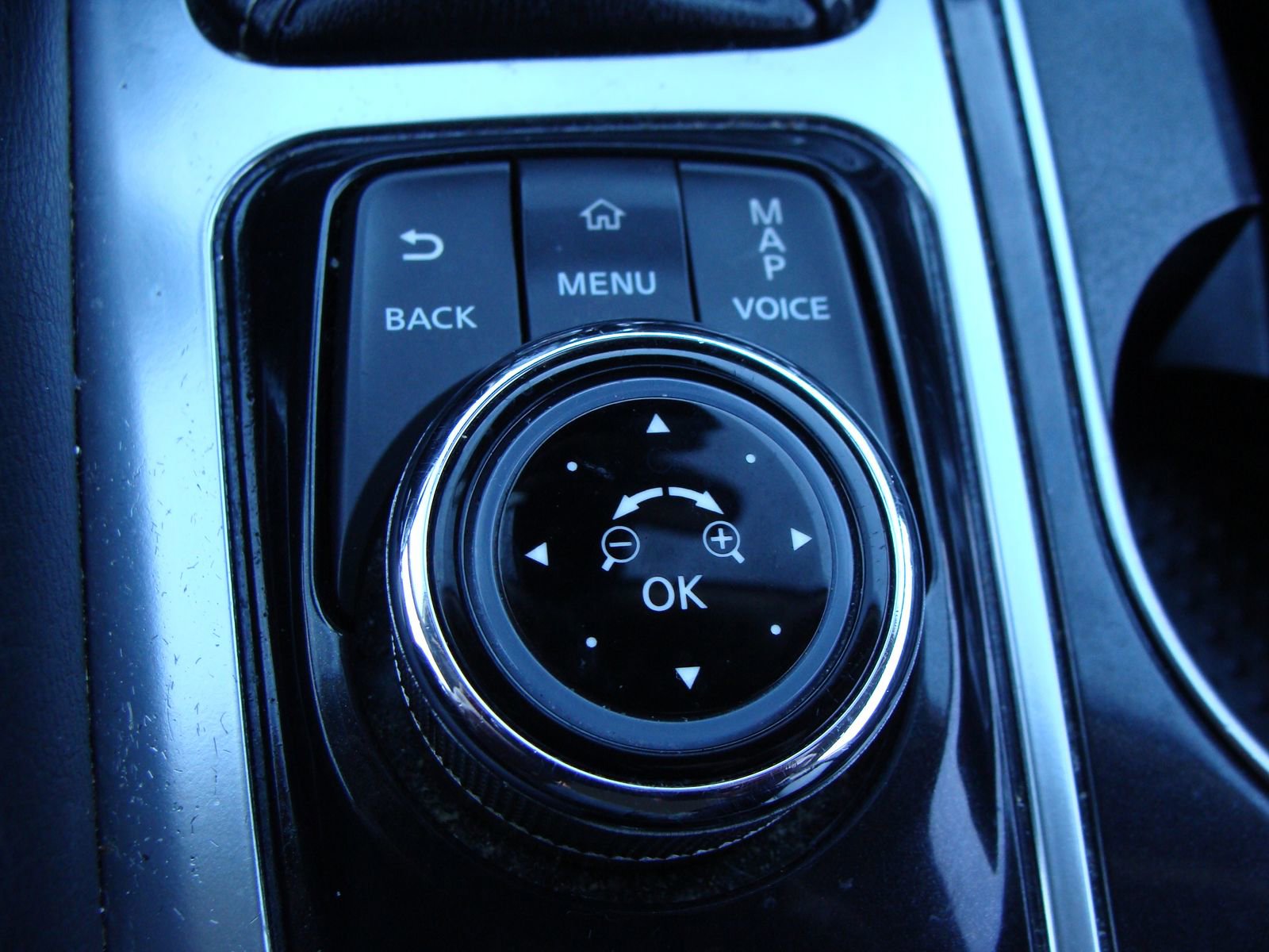 Used 2020 Nissan Maxima 3.5 SV w/ Floor Mat Group FWD image 24