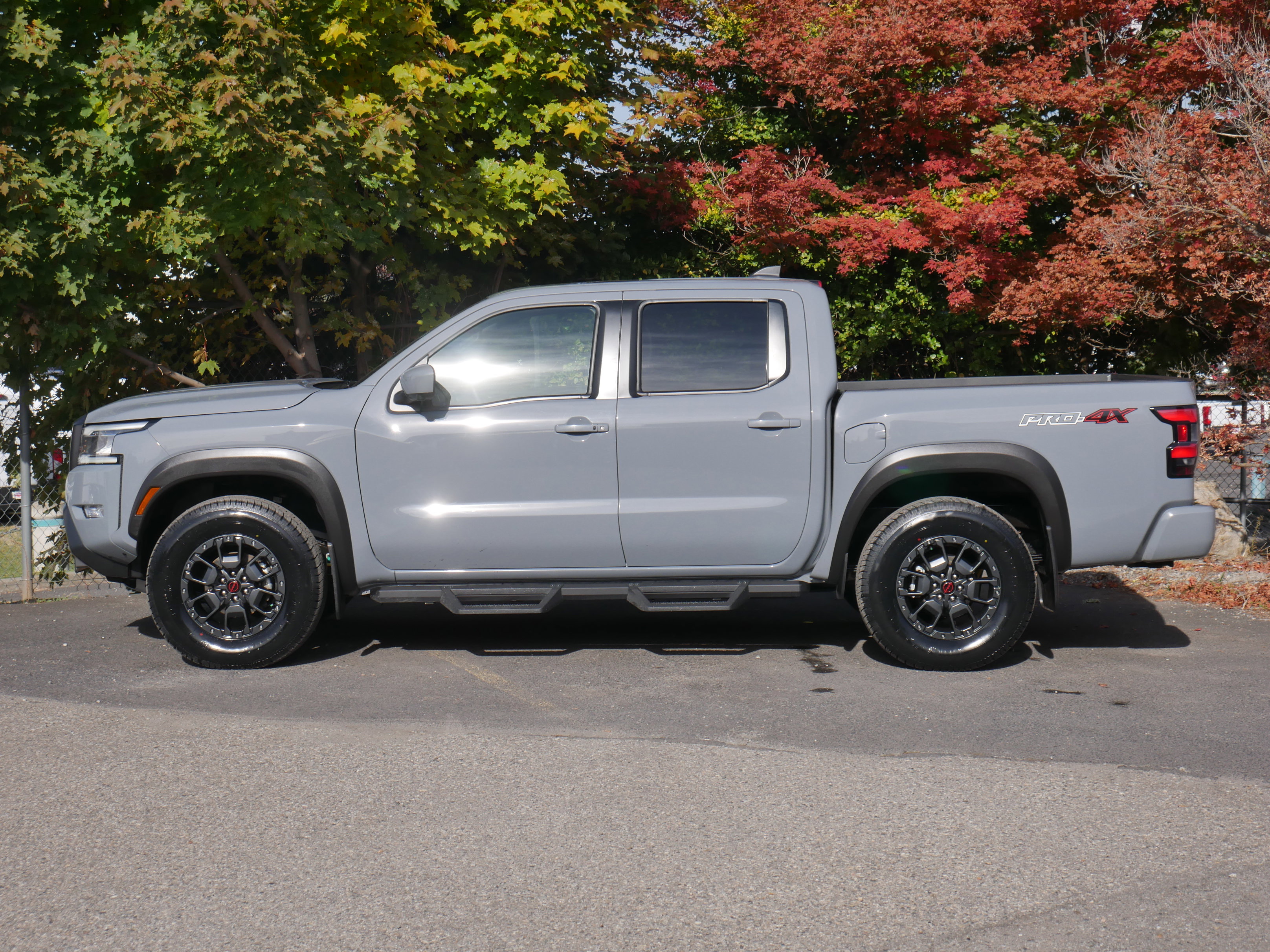 Certified 2023 Nissan Frontier PRO-4X w/ Pro-4X Premium Package image 19