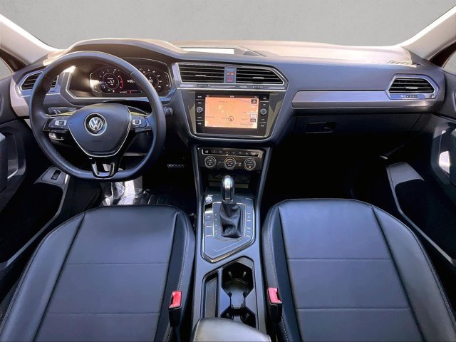 Used 2019 Volkswagen Tiguan SEL FWD image 16