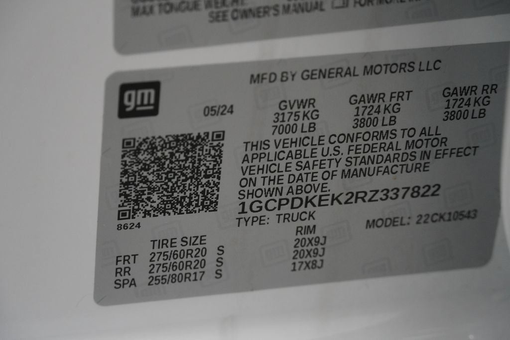 Used 2024 Chevrolet Silverado 1500 LT AWD/4WD image 43