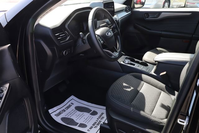 Used 2024 Ford Escape Active image 10