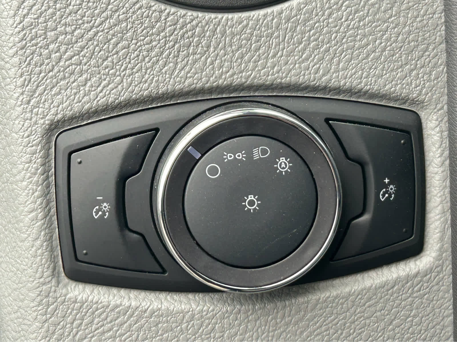 New 2025 Ford E-350 and Econoline 350 Super Duty w/ Power Equipment Group image 18