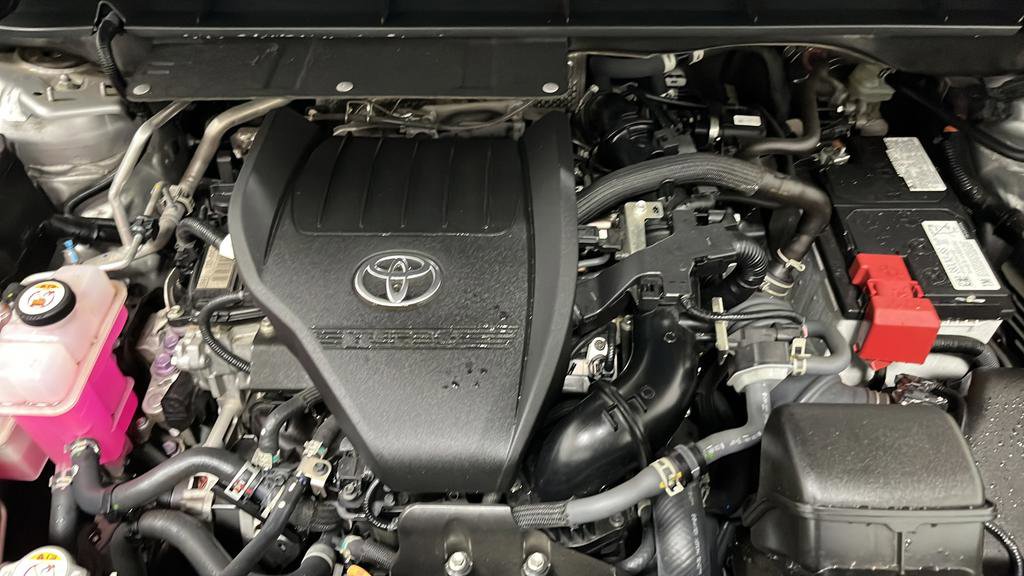 Used 2023 Toyota Highlander LE FWD image 28