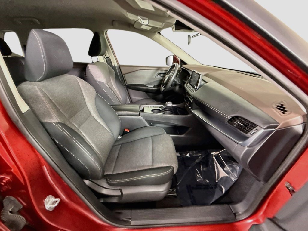 Used 2021 Nissan Rogue S FWD image 28