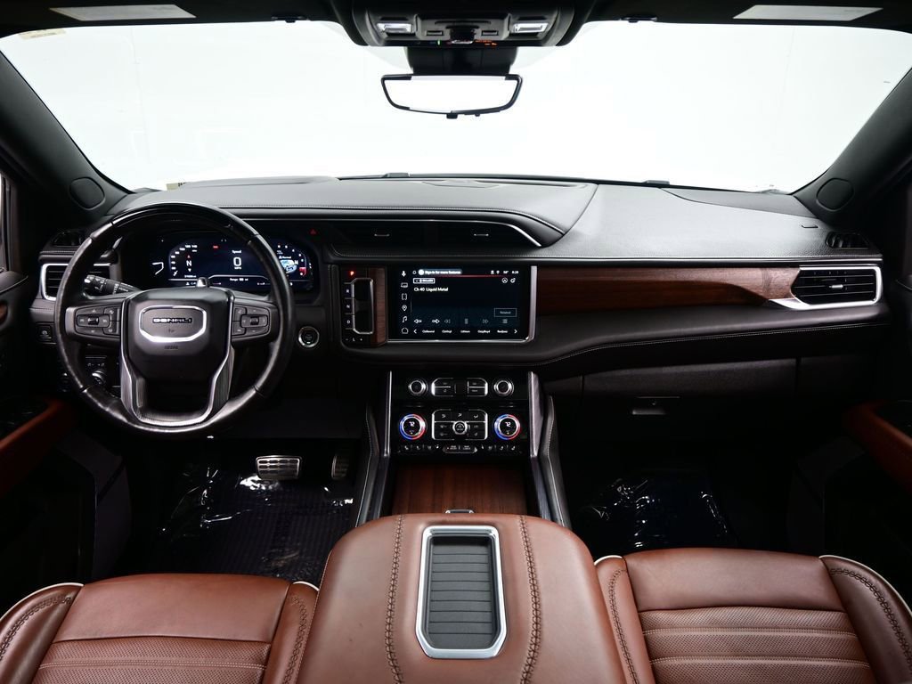 Used 2023 GMC Yukon Denali Ultimate image 15