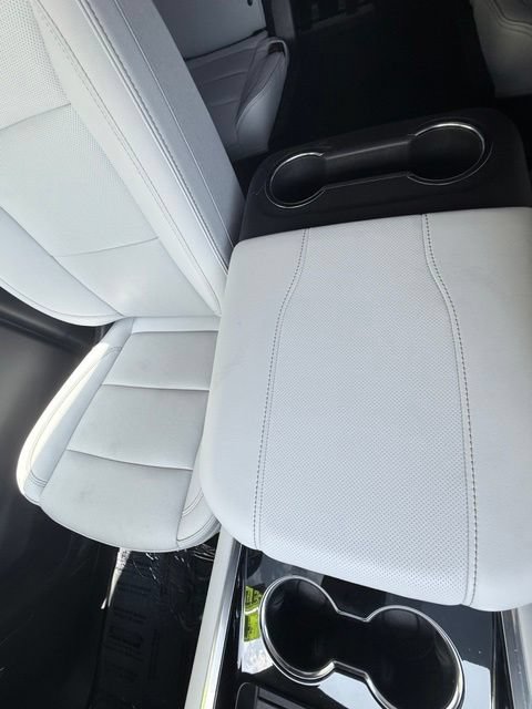 Certified 2025 Chevrolet Suburban Premier AWD/4WD image 29