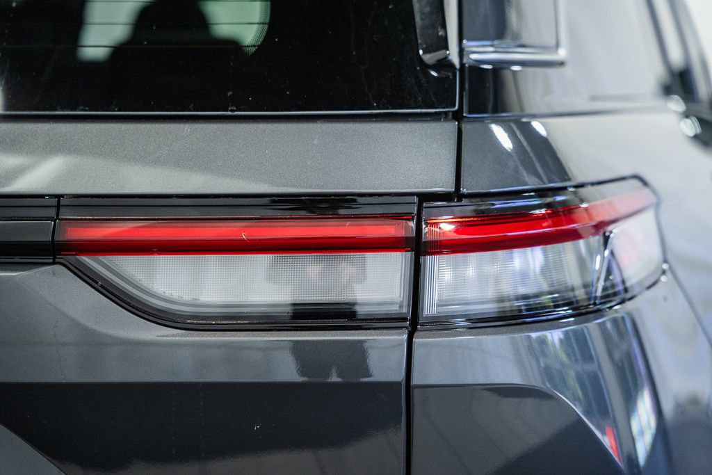 New 2026 Jeep Grand Cherokee Limited AWD/4WD image 6