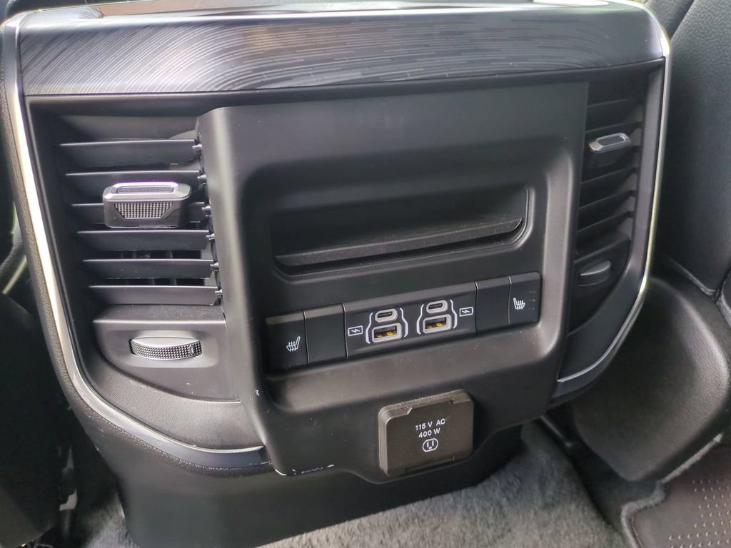 Used 2024 RAM 1500 Laramie AWD/4WD image 16