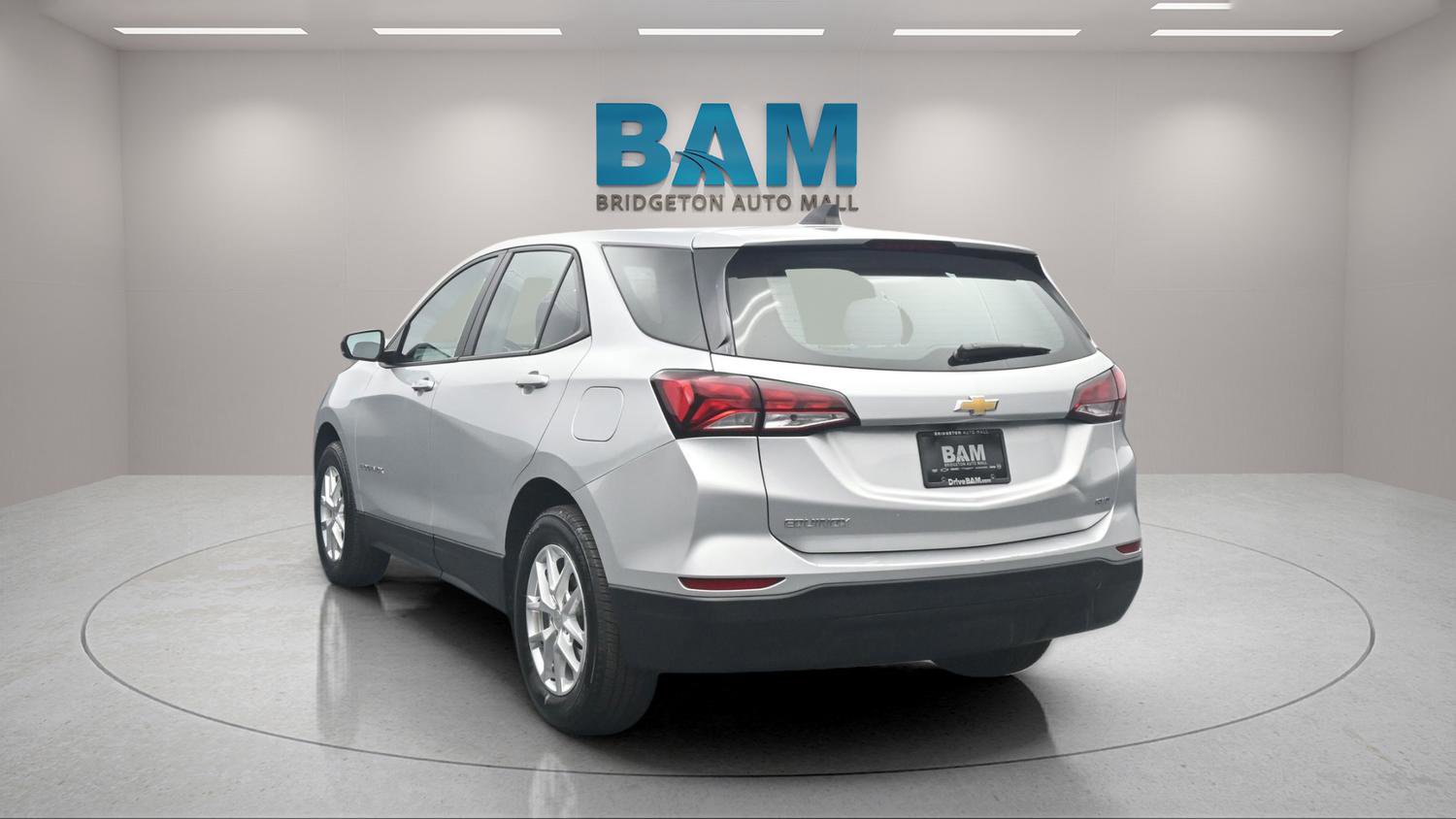 Used 2022 Chevrolet Equinox LS image 35
