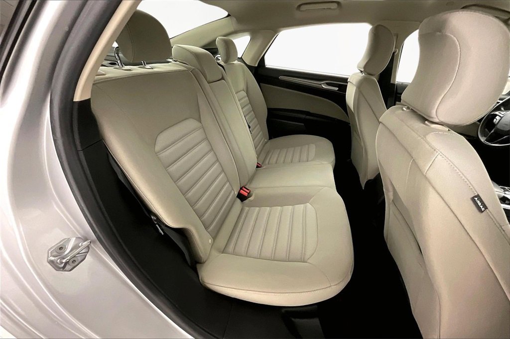 Used 2018 Ford Fusion S image 20