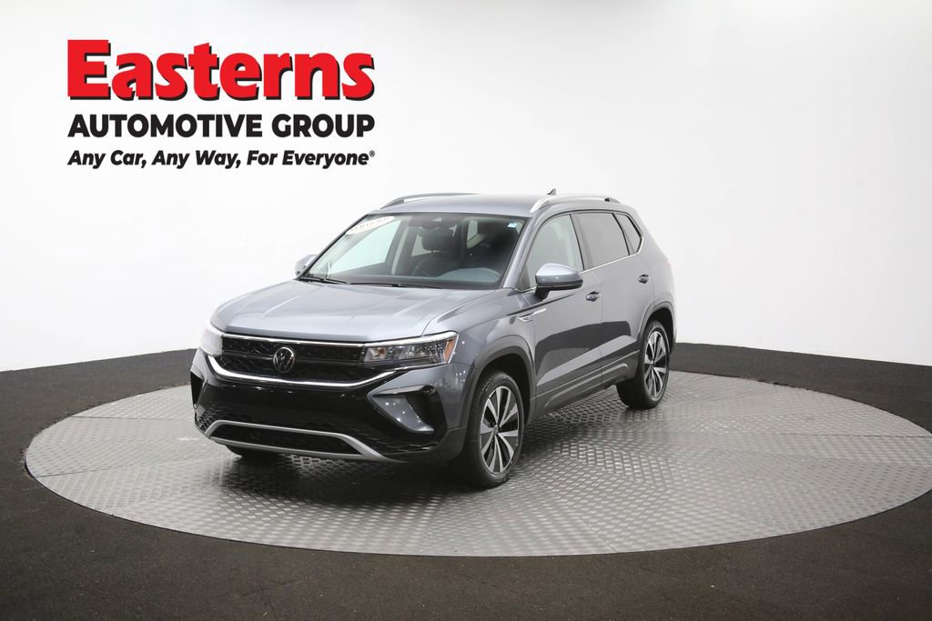 Used 2024 Volkswagen Taos SE FWD image 53