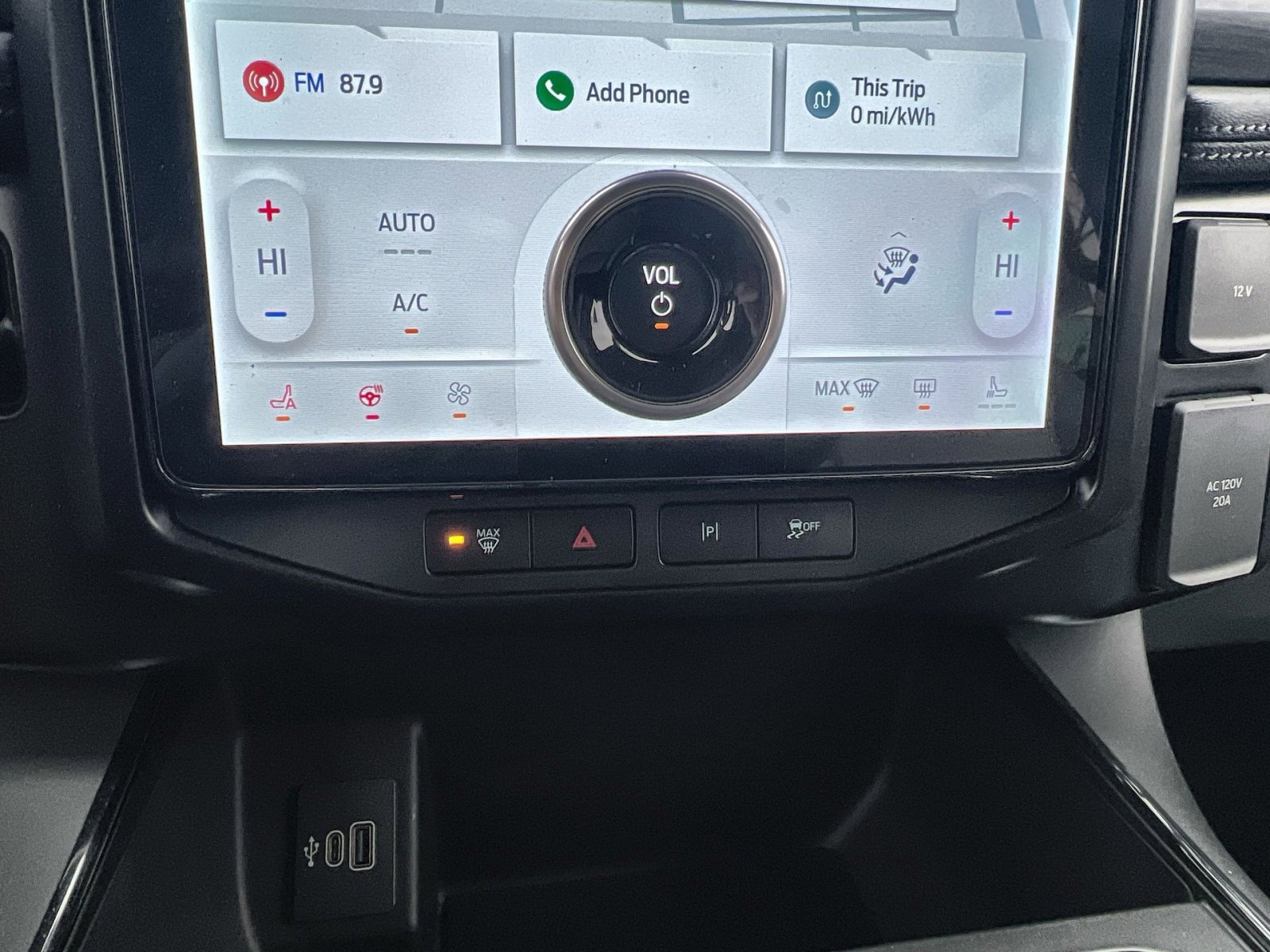 New 2025 Ford F150 Lightning Flash image 21