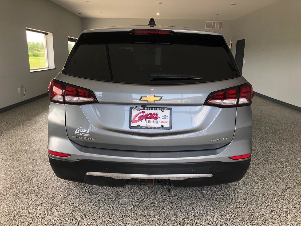Used 2024 Chevrolet Equinox LT AWD/4WD image 3