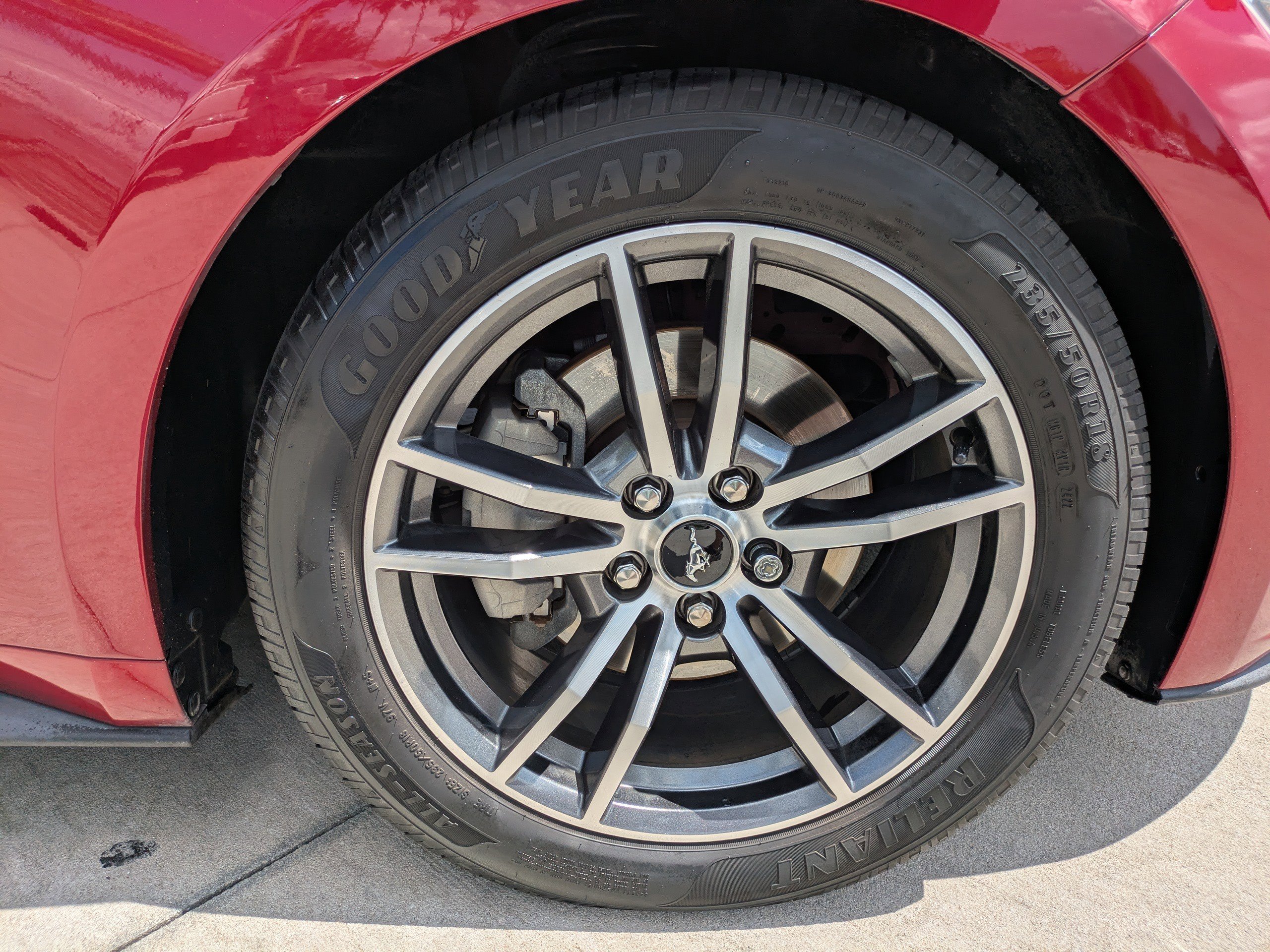 Used 2017 Ford Mustang Premium RWD image 9