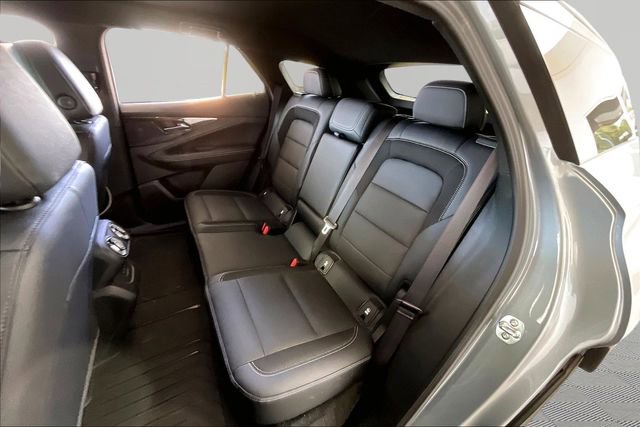 Used 2025 Chevrolet Blazer EV LT AWD/4WD image 16