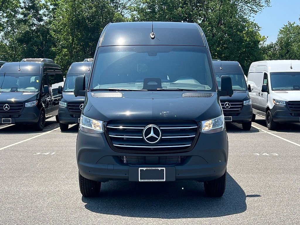 New 2025 Mercedes-Benz Sprinter 2500 image 6