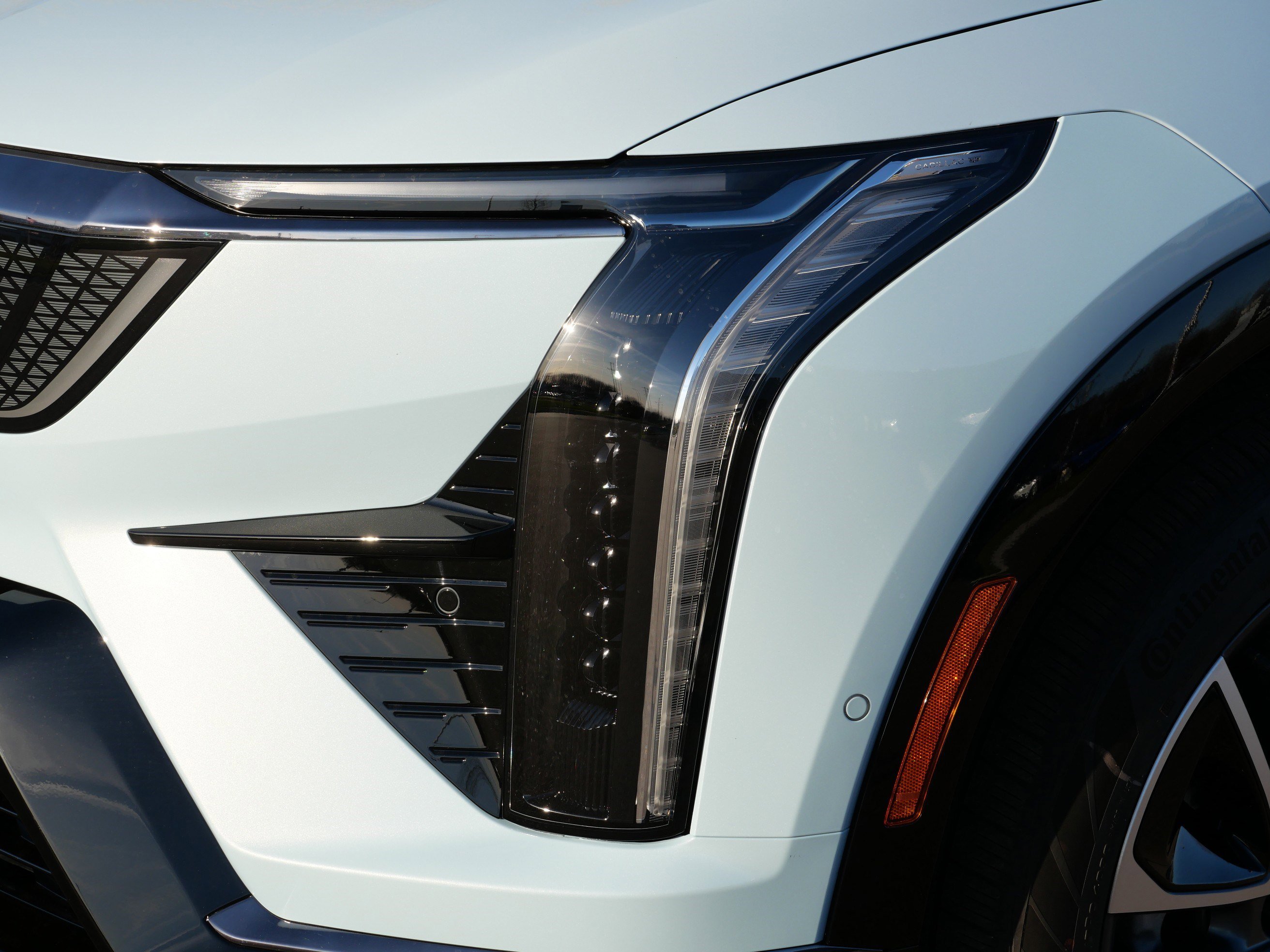 New 2026 Cadillac Optiq Sport 1 w/ LPO, Floor Liner Package image 14