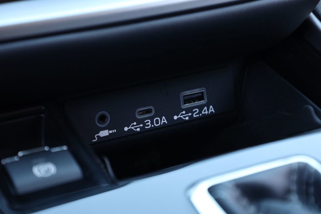 Certified 2025 Subaru Outback Limited XT w/ Tech Package 3 image 15