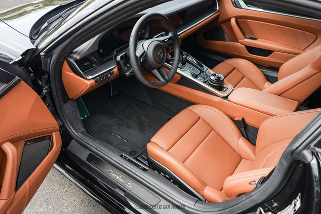 Used 2026 Porsche 911 Turbo S AWD/4WD image 35