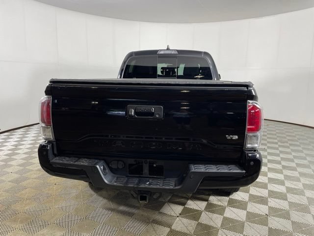 Used 2021 Toyota Tacoma TRD Off-Road w/ TRD Premium Off Road Package AWD/4WD image 7
