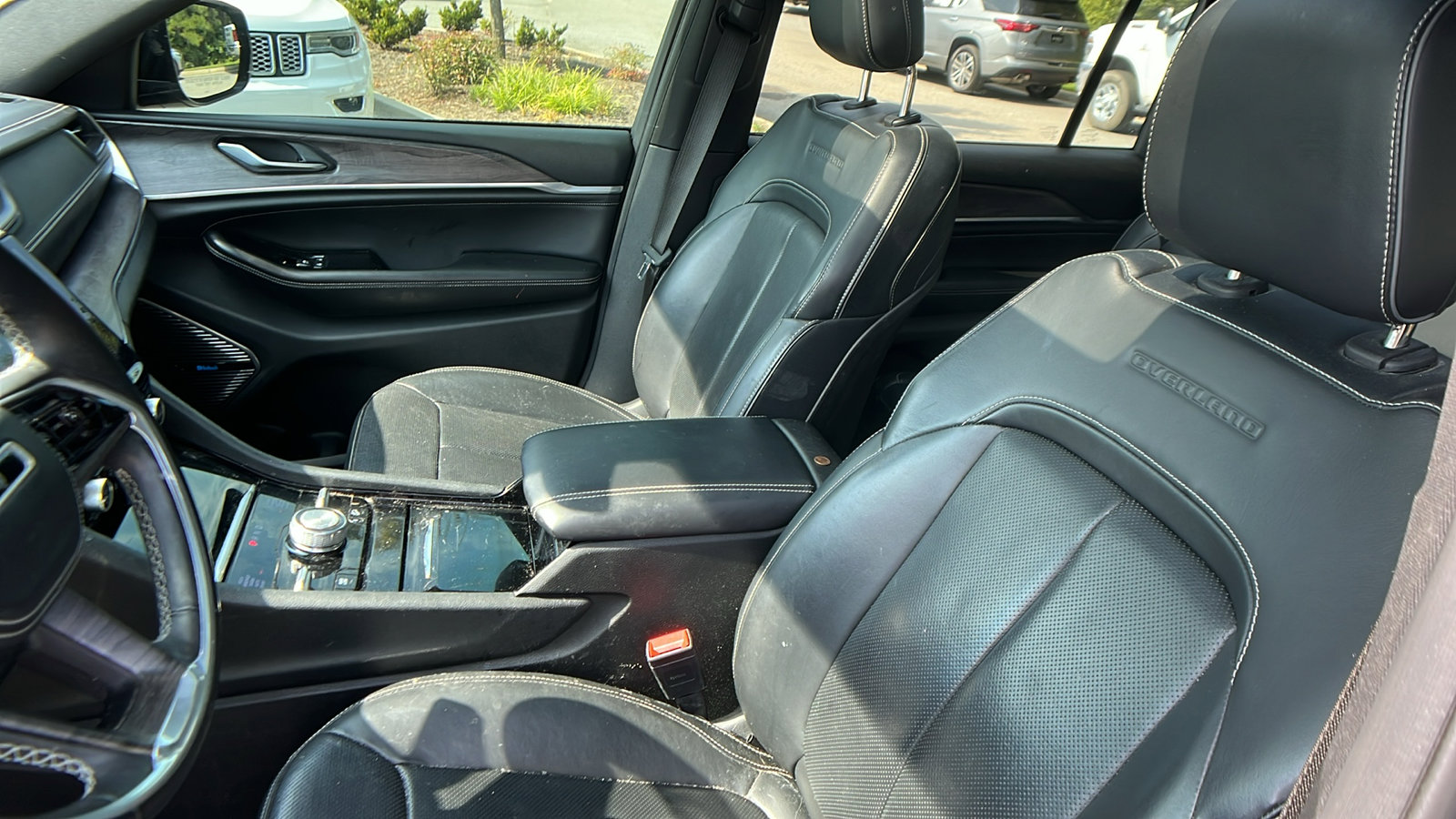 Used 2021 Jeep Grand Cherokee L Overland image 18