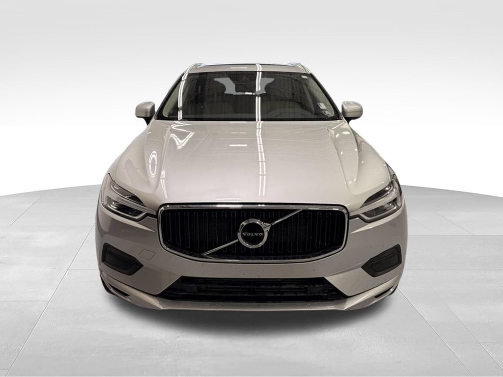 Used 2019 Volvo XC60 T6 Momentum AWD/4WD image 7