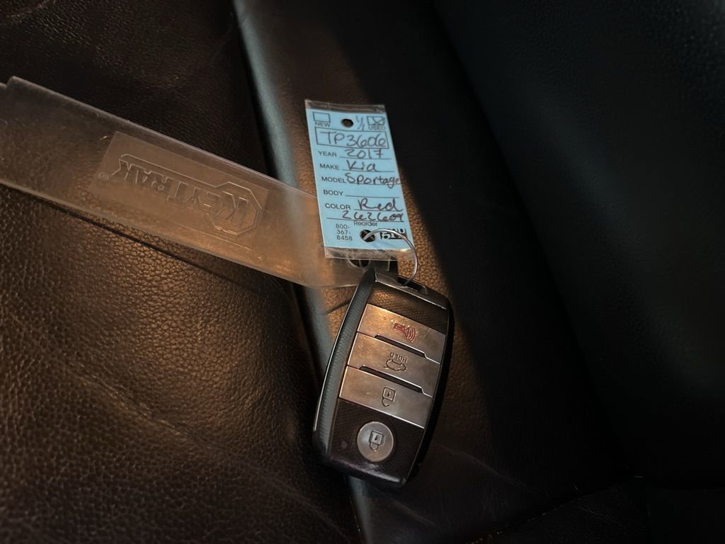 Used 2017 Kia Sportage EX image 83