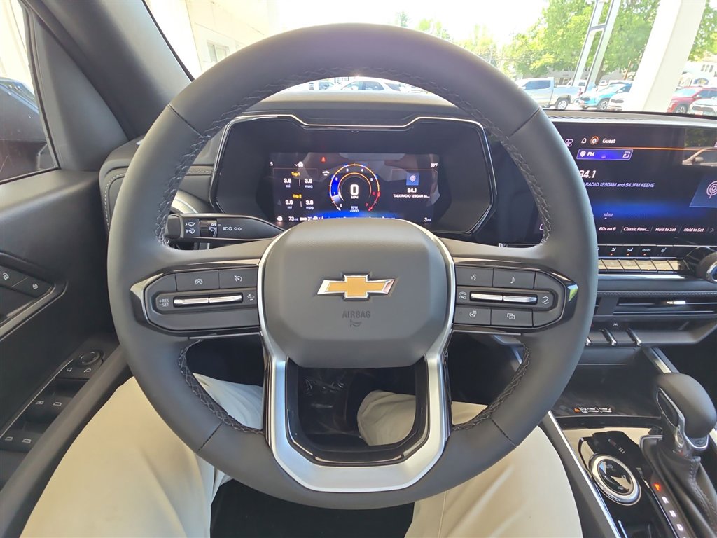 New 2025 Chevrolet Colorado LT w/ LT Convenience Package image 11