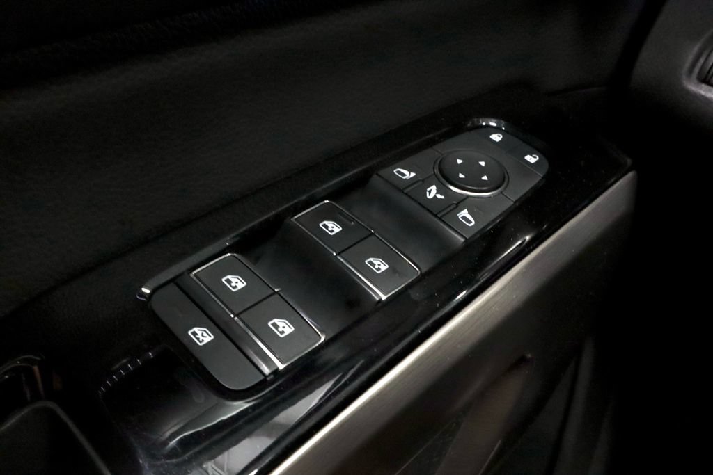 Certified 2024 Nissan Pathfinder Platinum AWD/4WD image 23