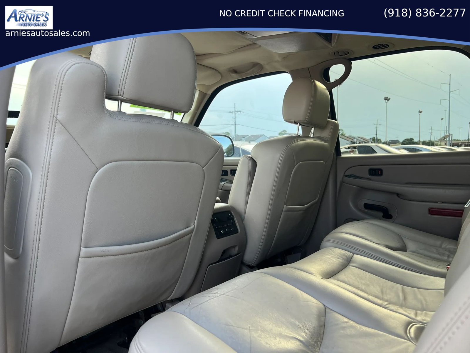 Used 2005 Chevrolet Tahoe Z71 w/ Preferred Equipment Group RWD image 15