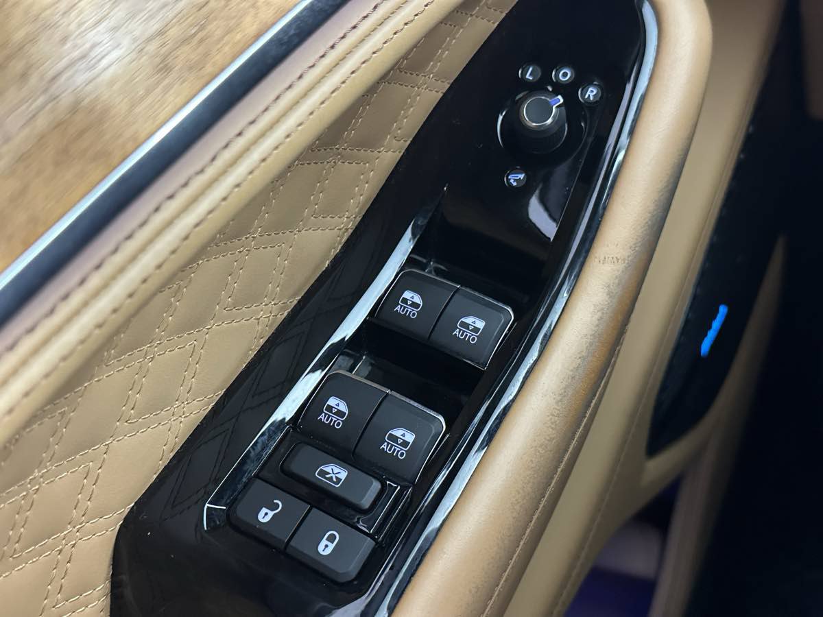 Used 2021 Jeep Grand Cherokee L Summit AWD/4WD image 53