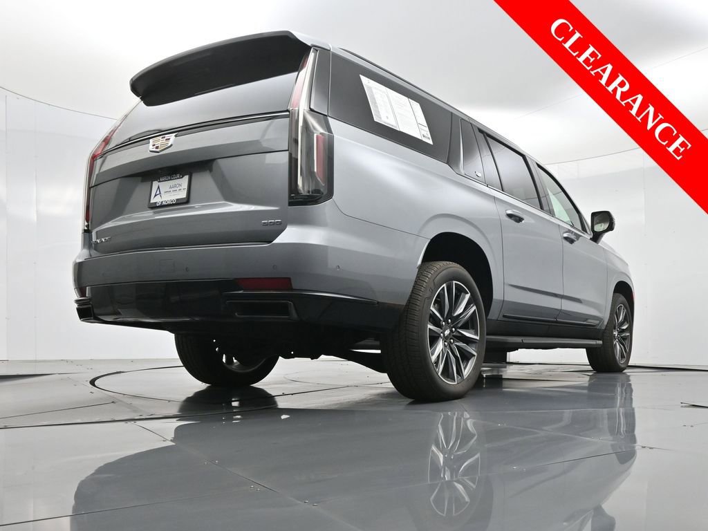 Used 2024 Cadillac Escalade ESV Sport w/ Heavy-Duty Trailer Package image 55