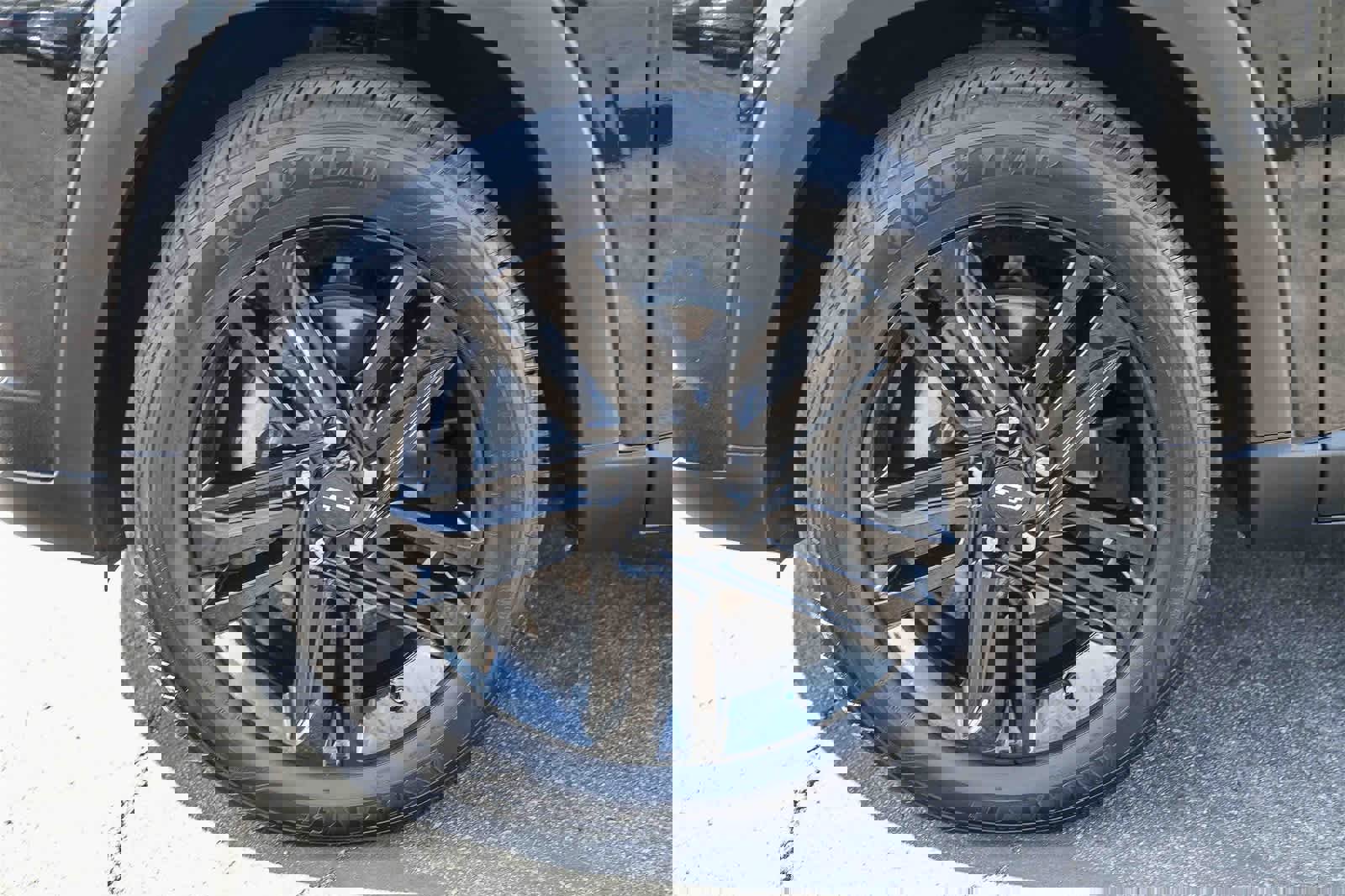 Used 2025 Chevrolet Trax ACTIV w/ Sunroof Package image 8