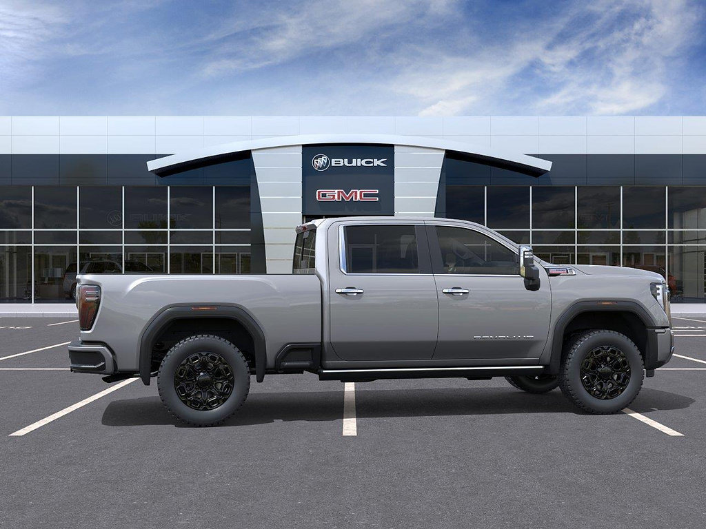 New 2026 GMC Sierra 2500 Denali w/ Denali Reserve Package AWD/4WD image 5