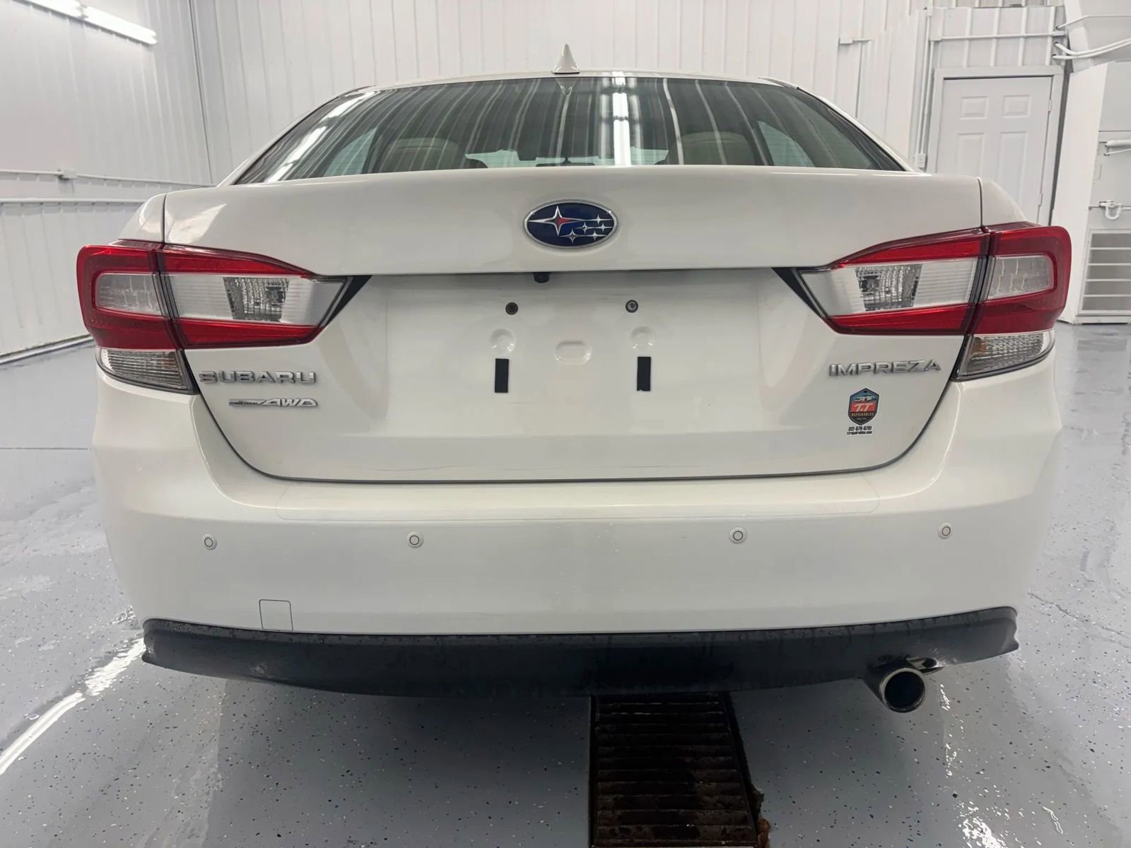 Used 2021 Subaru Impreza 2.0i Limited image 5