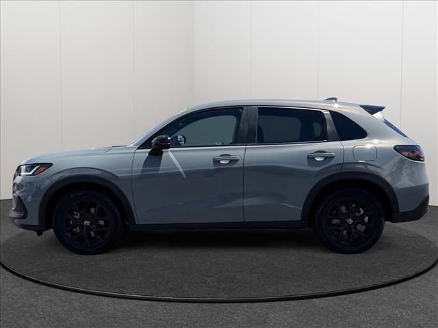 Used 2025 Honda HR-V Sport image 2
