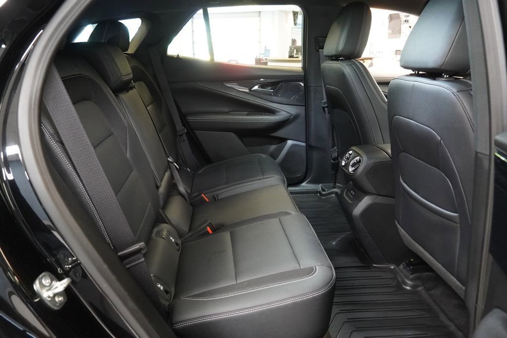 New 2025 Chevrolet Blazer EV LT AWD/4WD image 29