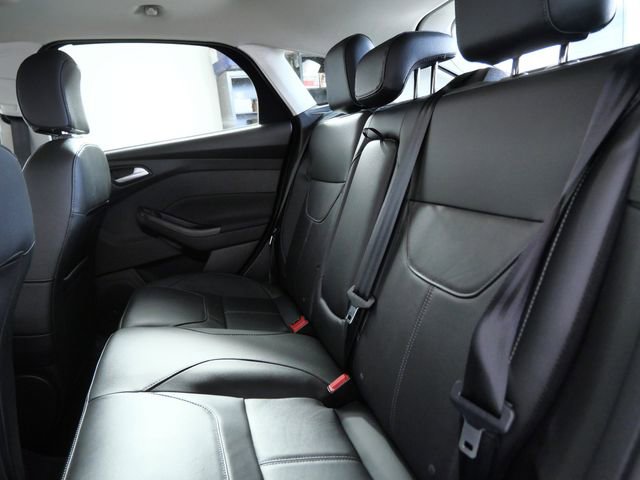 Certified 2018 Ford Focus Titanium image 15