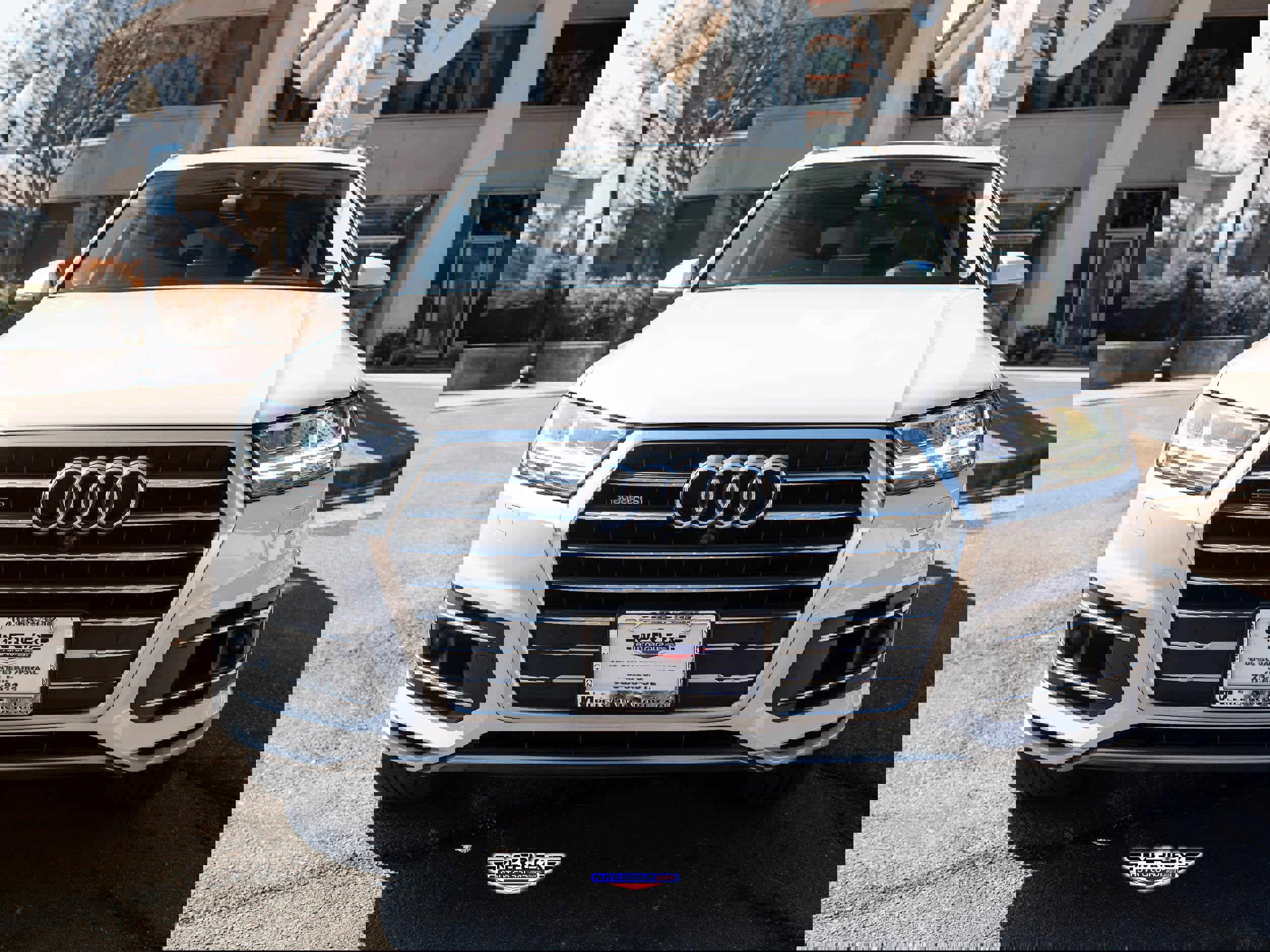 Used 2018 Audi Q7 3.0T Prestige image 2