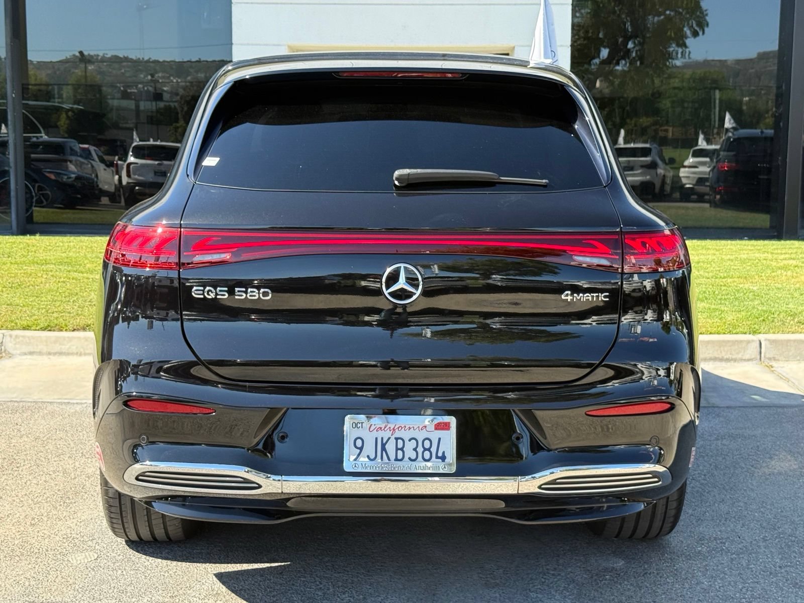 Used 2023 Mercedes-Benz EQS 580 4MATIC SUV image 13
