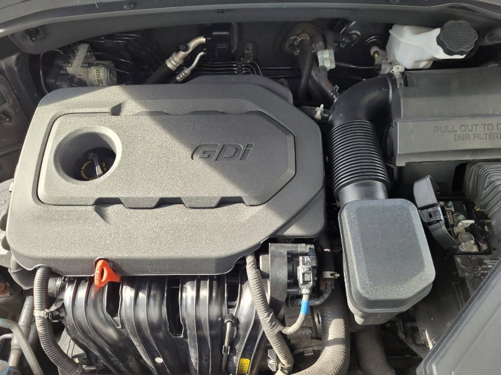 Used 2019 Hyundai Santa Fe SE AWD/4WD image 30