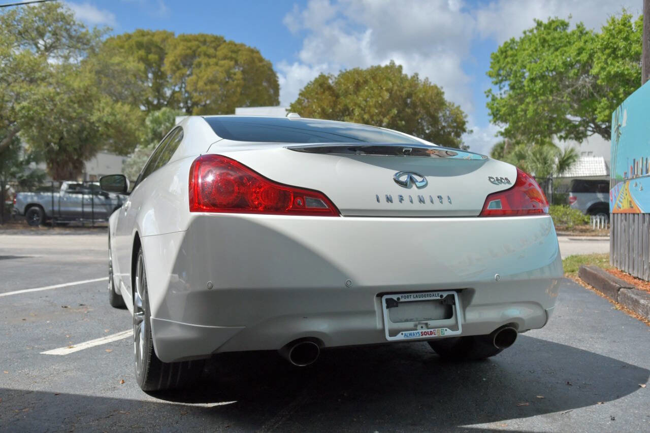 Used 2014 INFINITI Q60 Journey w/ Premium Package image 12
