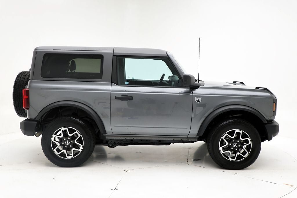 Used 2024 Ford Bronco Big Bend AWD/4WD image 3