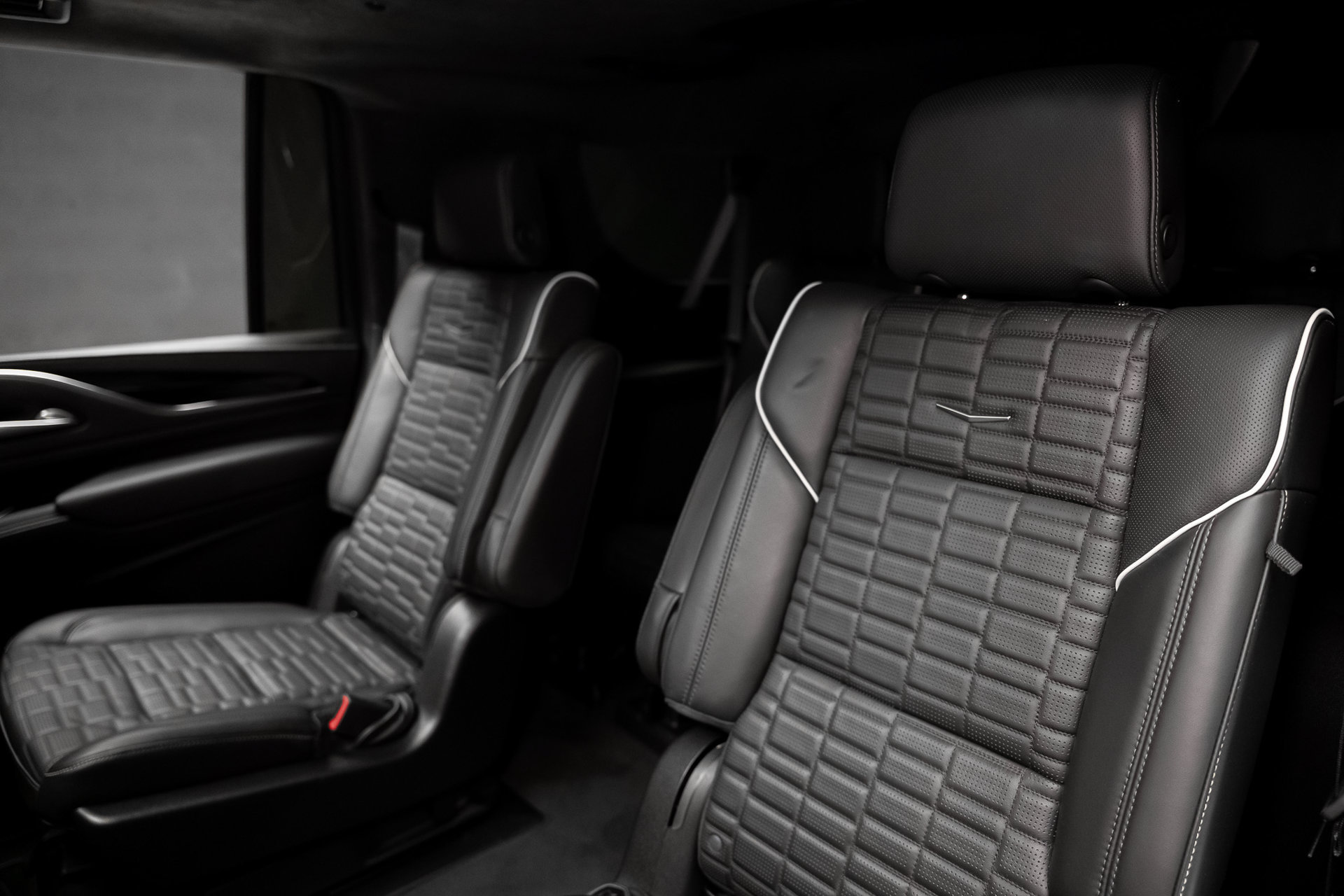 Used 2023 Cadillac Escalade ESV V AWD/4WD image 72