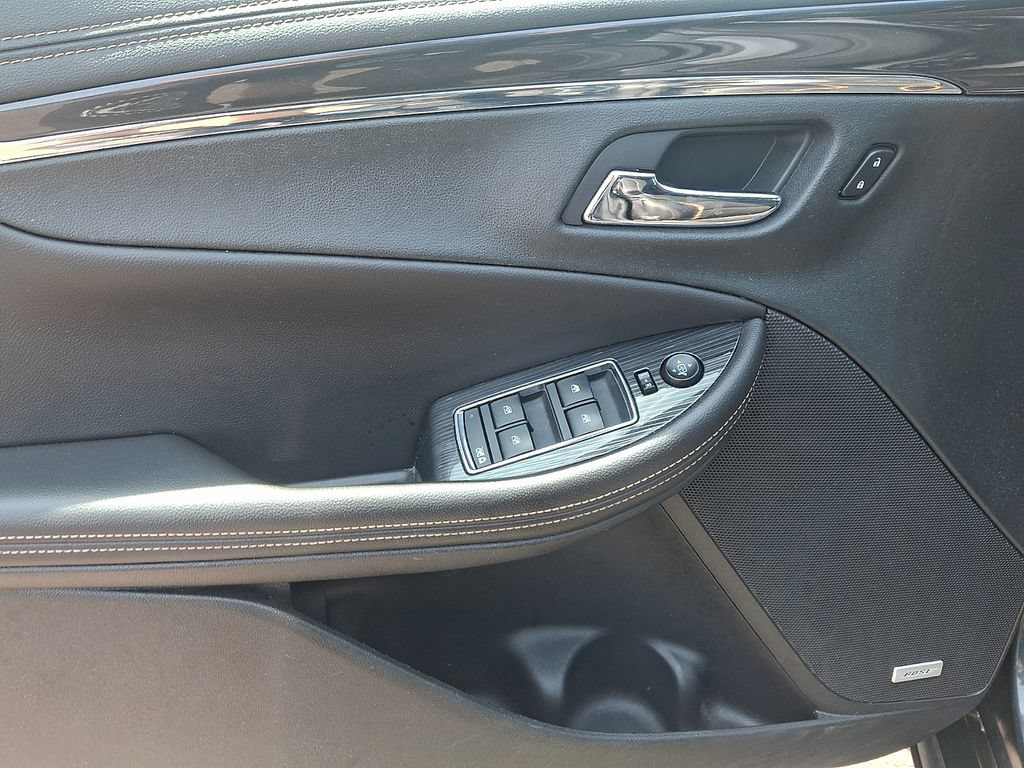 Used 2018 Chevrolet Impala Premier FWD image 13