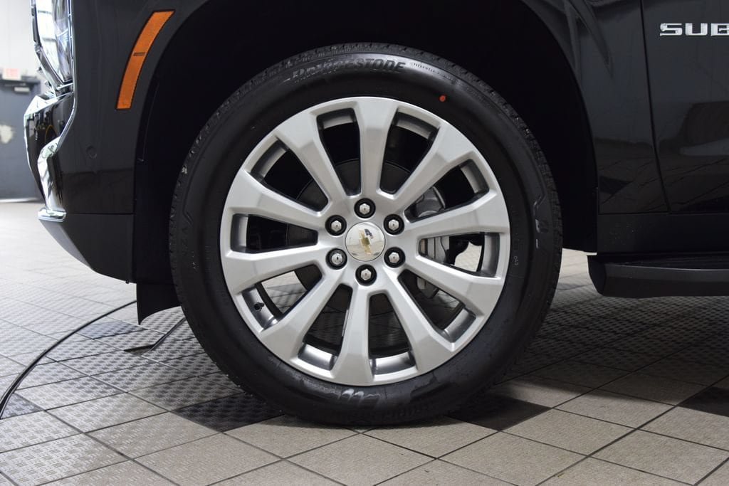 New 2026 Chevrolet Suburban Premier AWD/4WD image 29