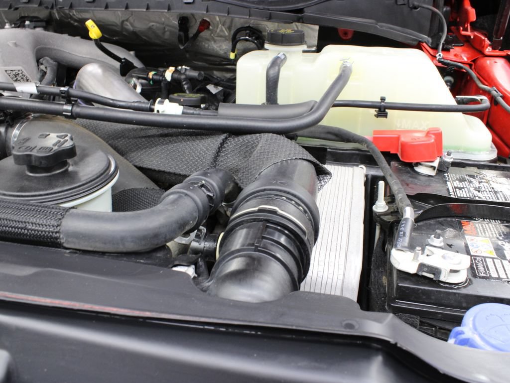 Used 2026 Ford F350 Lariat w/ Tremor Off-Road Package AWD/4WD image 38