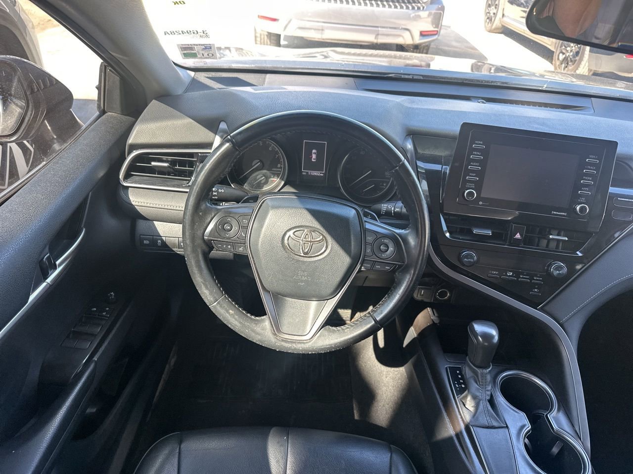 Used 2021 Toyota Camry SE image 11