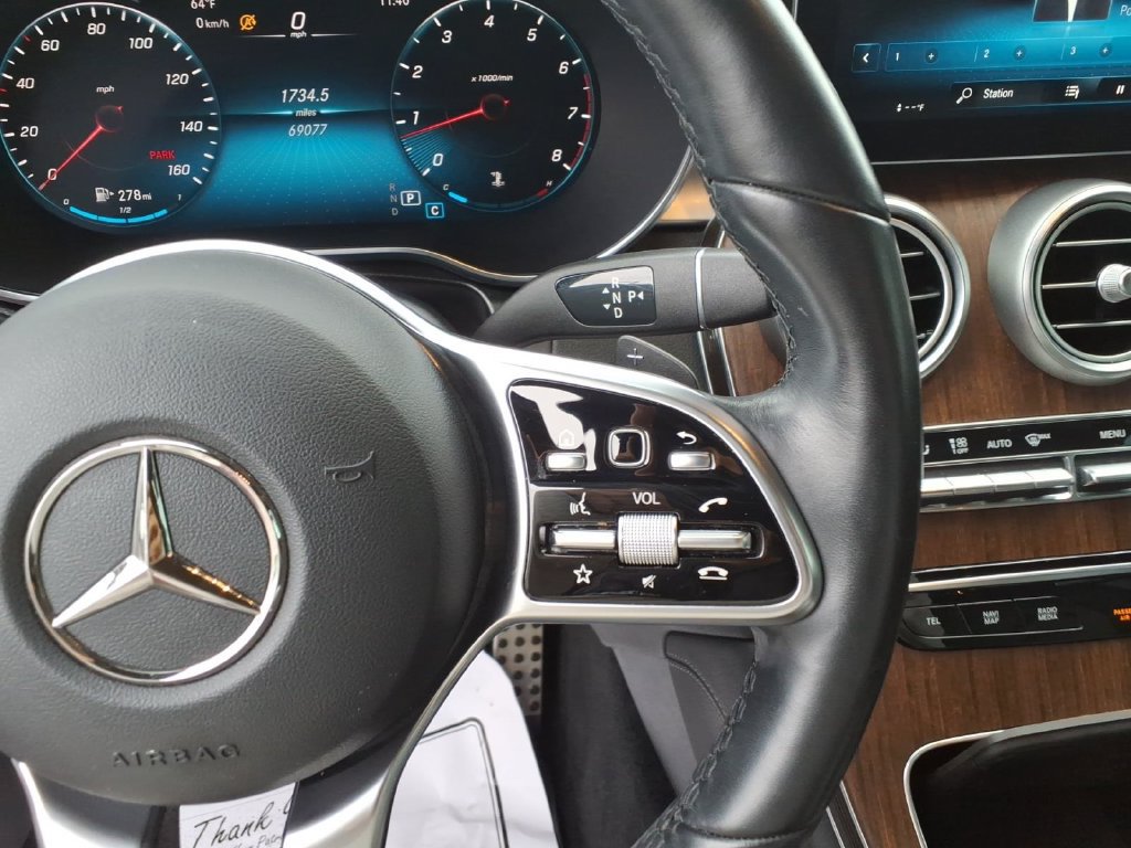Used 2020 Mercedes-Benz GLC 300 4MATIC image 22
