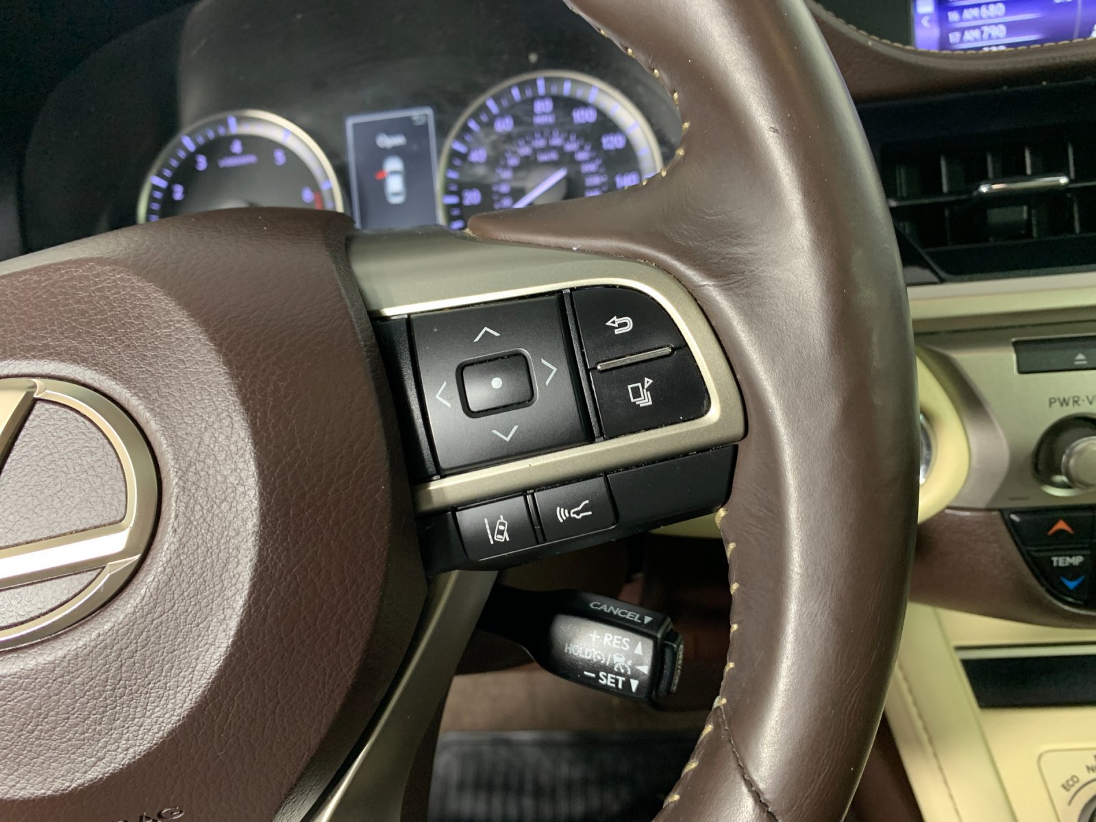 Used 2018 Lexus ES 350 w/ Accessory Package 2 FWD image 17
